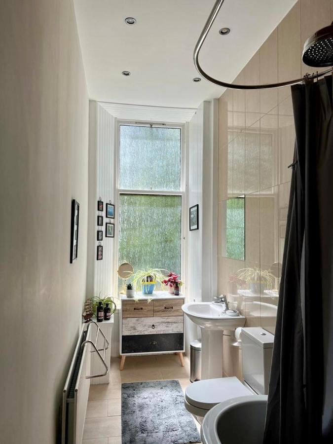Beautiful Double Room In Idyllic West End Townhouse Glasgow Ngoại thất bức ảnh